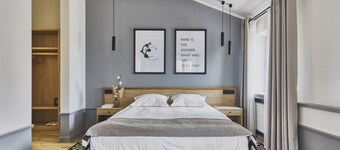 Wine & Pillow Hotel by Frapolli