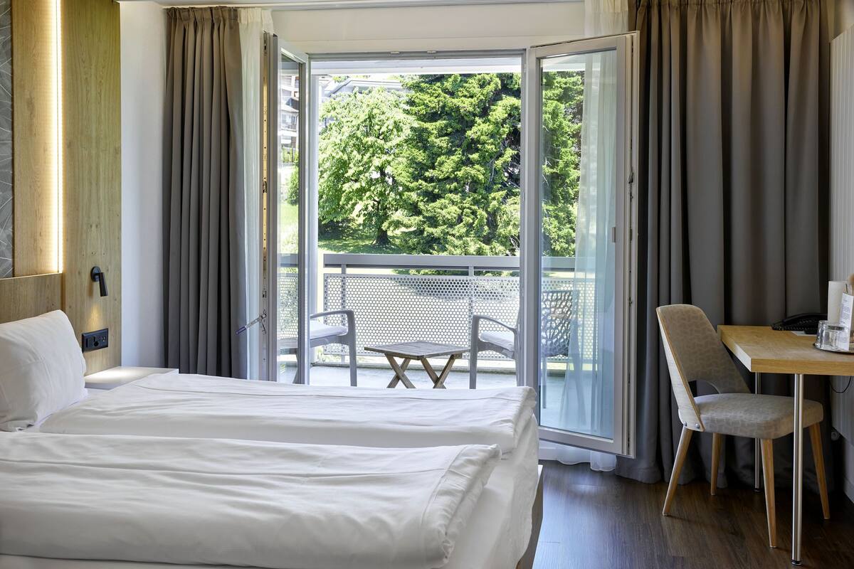 classic single room, mountain view | 1 bedroom, premium bedding, free minibar, in-room safe