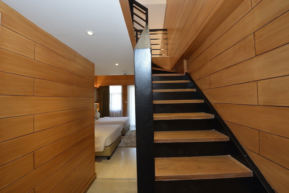 lavender loft room | minibar, in-room safe, desk, blackout curtains