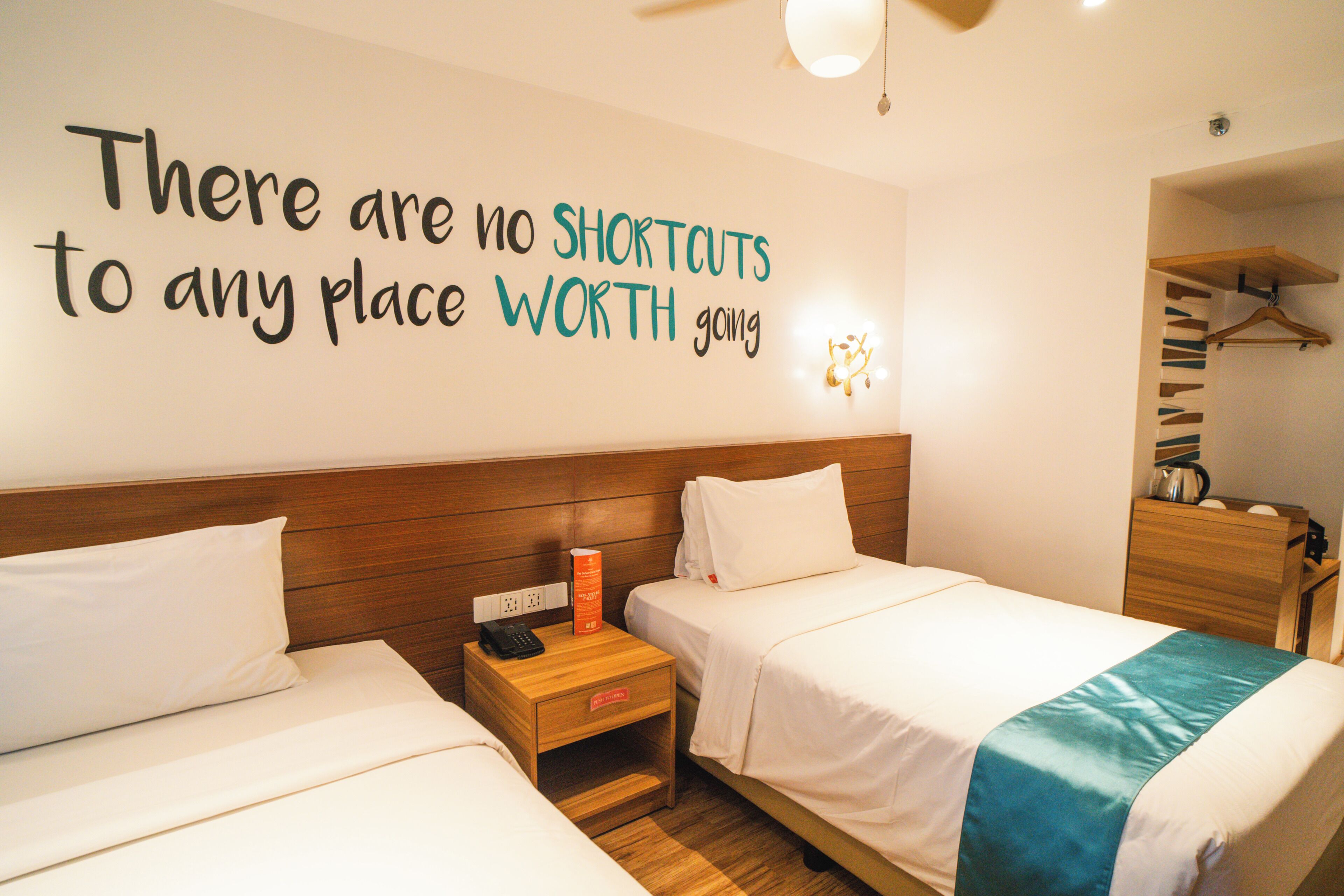 Deluxe Economy Room | In-room safe, blackout drapes, soundproofing, free WiFi