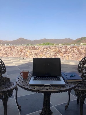 Terrace/patio - Jai Villa Homestay (Udaipur)