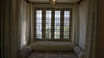 Deluxe Double Room, 1 King Bed, Hill View | 1 bedroom, minibar, individually decorated, individually furnished