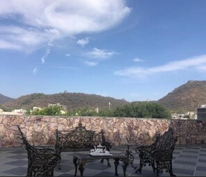 Terrace/patio - Jai Villa Homestay (Udaipur)