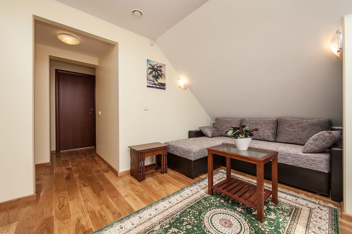 Family Room | Desk, blackout curtains, free cots/infant beds, free WiFi