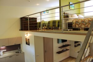 Apartment (with sauna) | Schreibtisch, Verdunkelungsvorhänge, kostenlose Babybetten