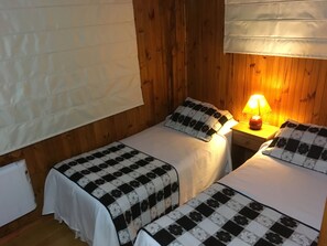 Double Room, 2 Single Beds - Hotel Luanco (Temuco)