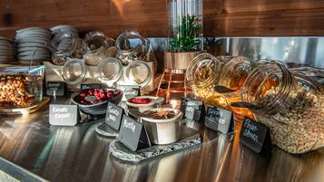 Daily buffet breakfast for a fee