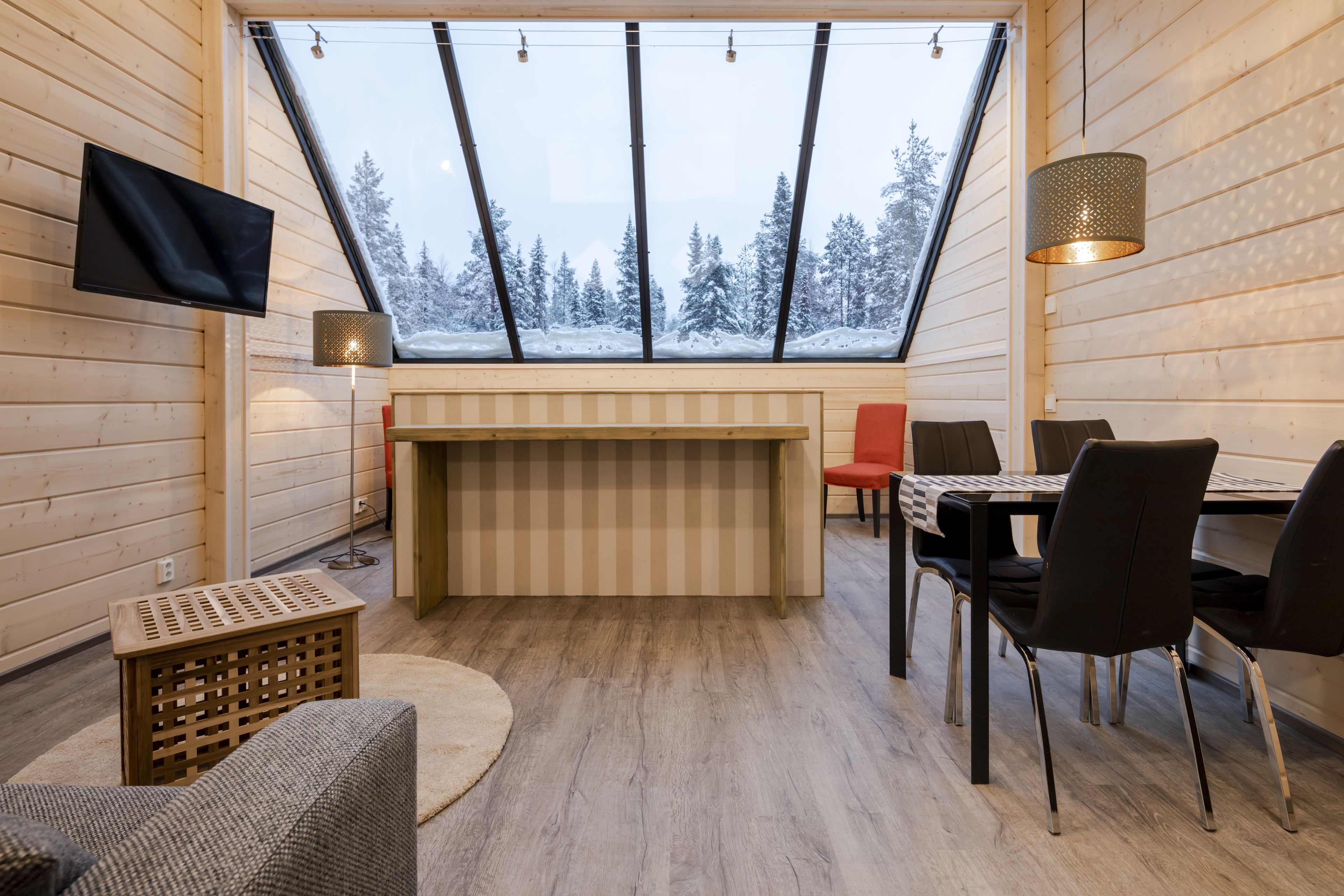 Aurora Suite | Iron/ironing board, free WiFi, wheelchair access