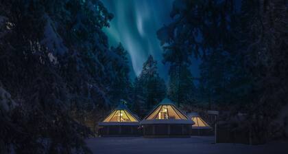 Aurora Igloos & Suites