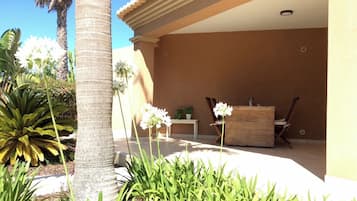 Apartamento | Terraza o patio