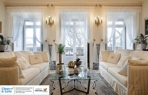 Living area - Casa dell'Arte Club House (Lisbon)