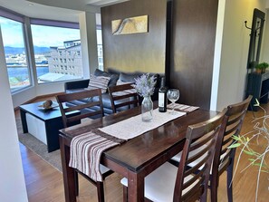 Premium Apartment | Dining room