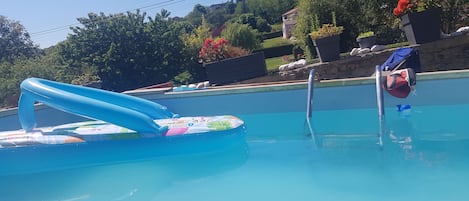 AuĂenpool (je nach Saison geöffnet)