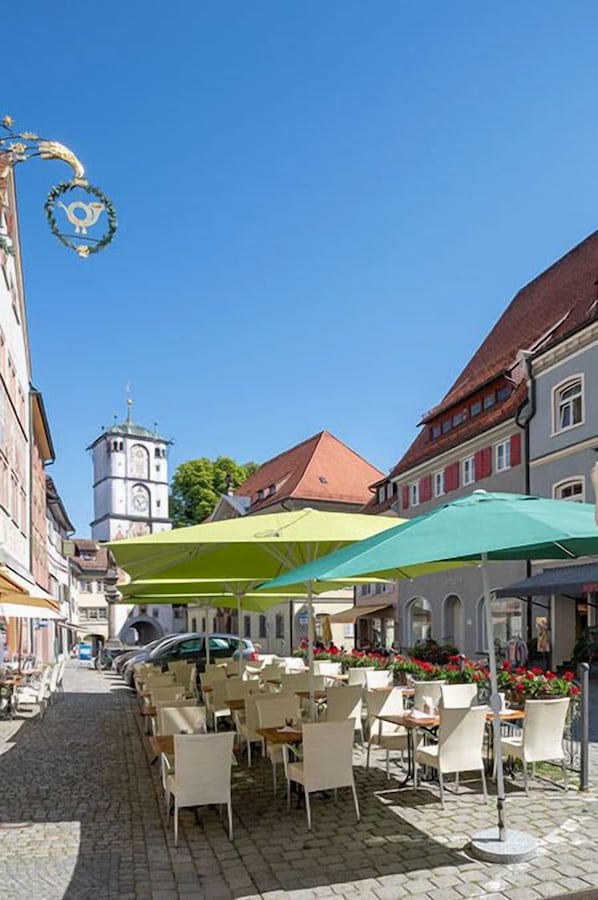 Outdoor dining - Hotel Mohren-Post Wangen (Wangen im Allgäu)