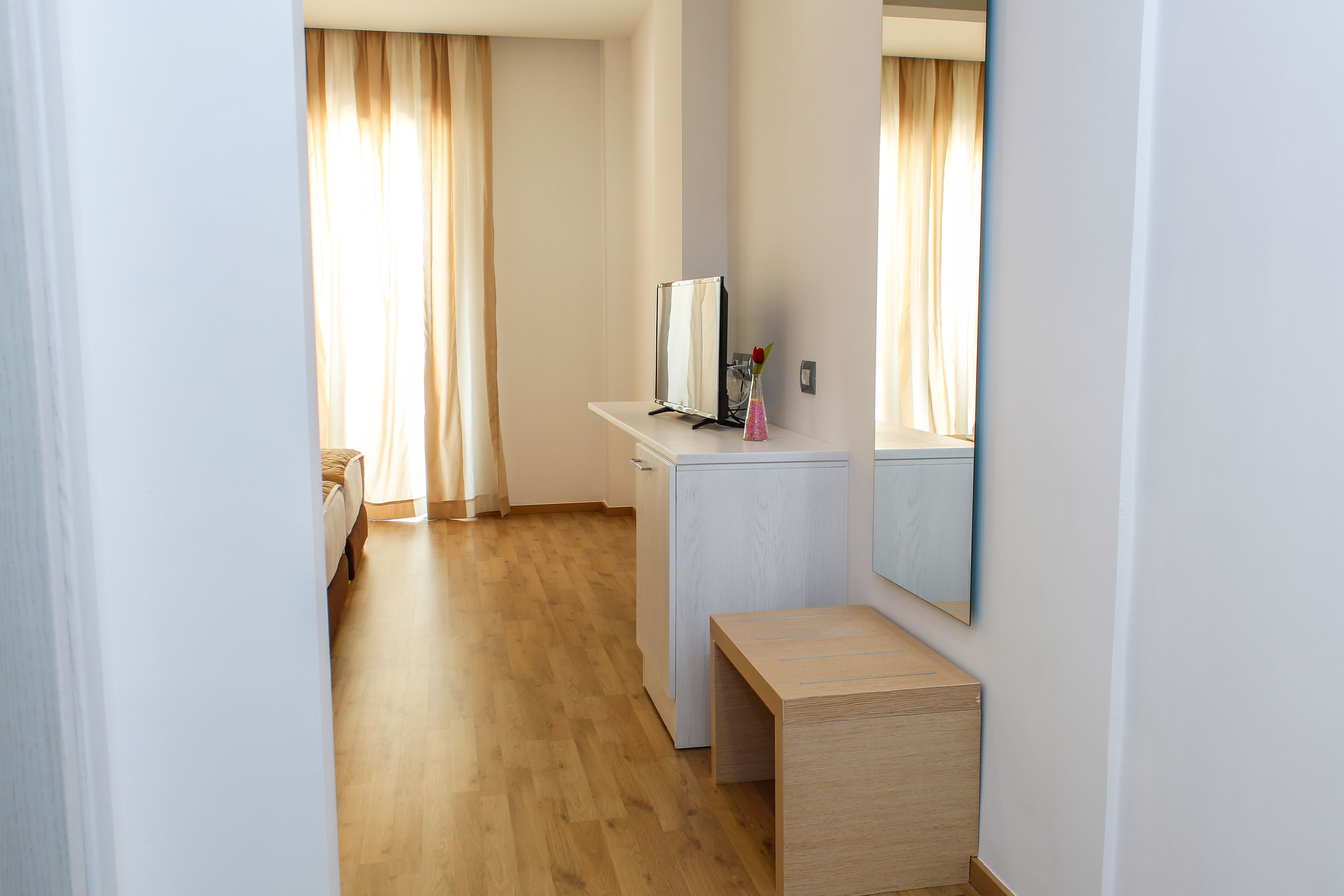 minibar, in-room safe, desk, blackout curtains