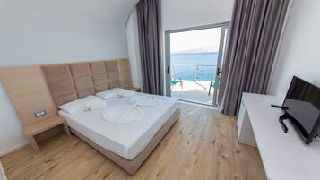 Quarto família, 2 quartos, sacada, vista para o mar | Vista do quarto