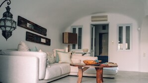 Villa Deluxe, 4 habitaciones (With Outdoor Hot Tub) | Área de sala de estar