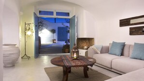 Villa Deluxe, 4 habitaciones (With Outdoor Hot Tub) | Área de sala de estar