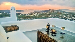 Terrace/patio - Villa Filon (Santorini)