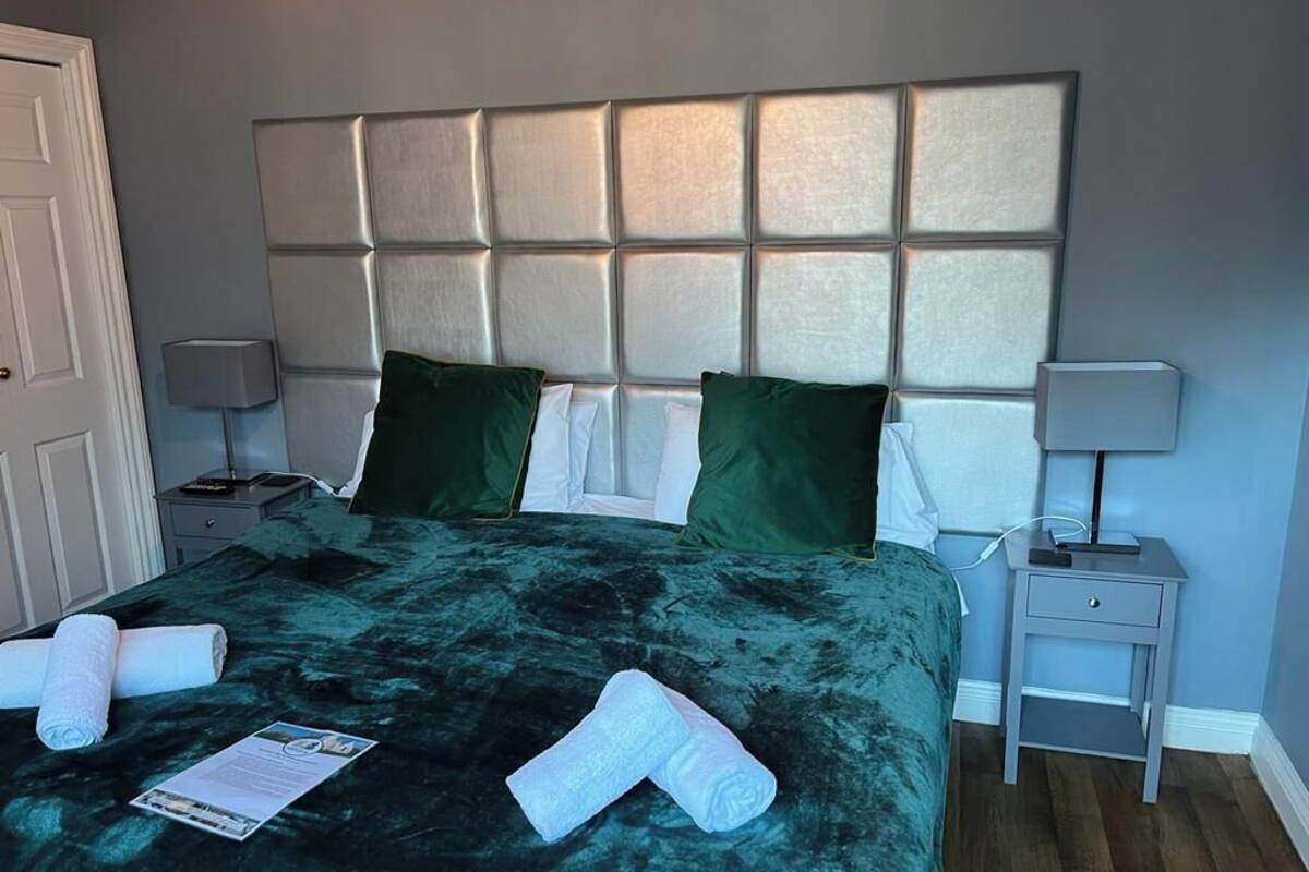 1 bedroom, individually furnished, iron/ironing board, free wifi