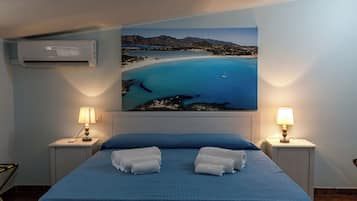 Quarto luxo (Bagno esterno / External Bathroom) | Vista para a água