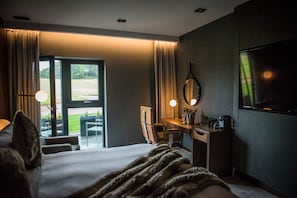 Cave Room | 1 bedroom, premium bedding, down comforters, memory foam beds