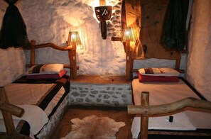 Chambre simple, non-fumeur | Bureau, literie fournie