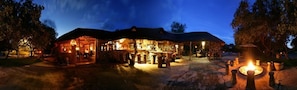Front of property - evening/night - Roy's Rest Camp (Grootfontein)