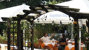 View from property - Hotel Neumayr (Munich)