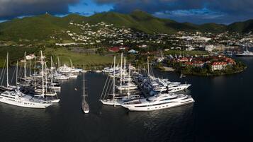 Fassade der Unterkunft – Abend/Nacht