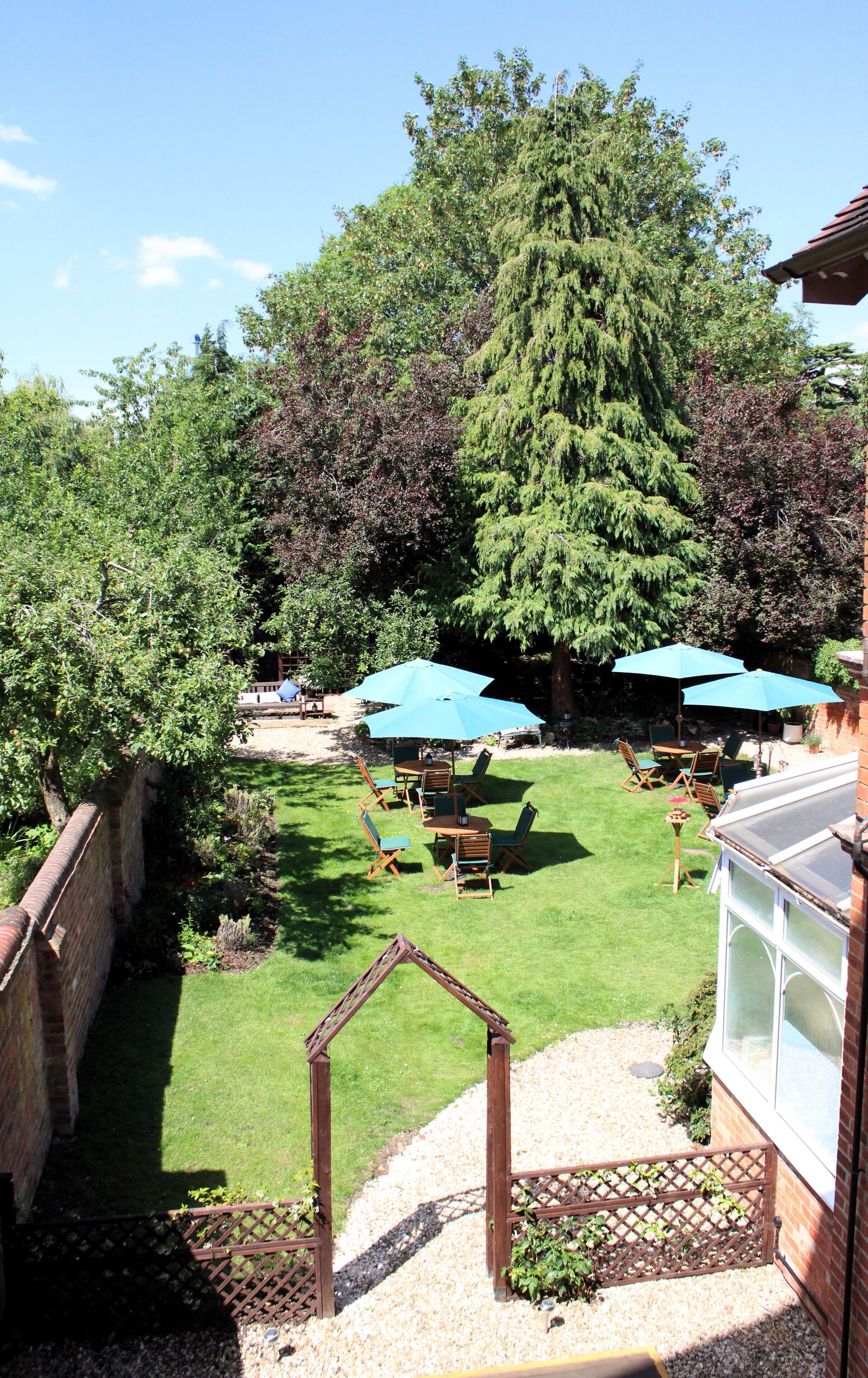 superior double or twin room | 1 bedroom, individually decorated, individually furnished, desk