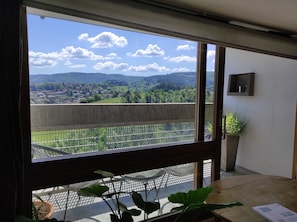 Design Room, 1 Double Bed, Hill View