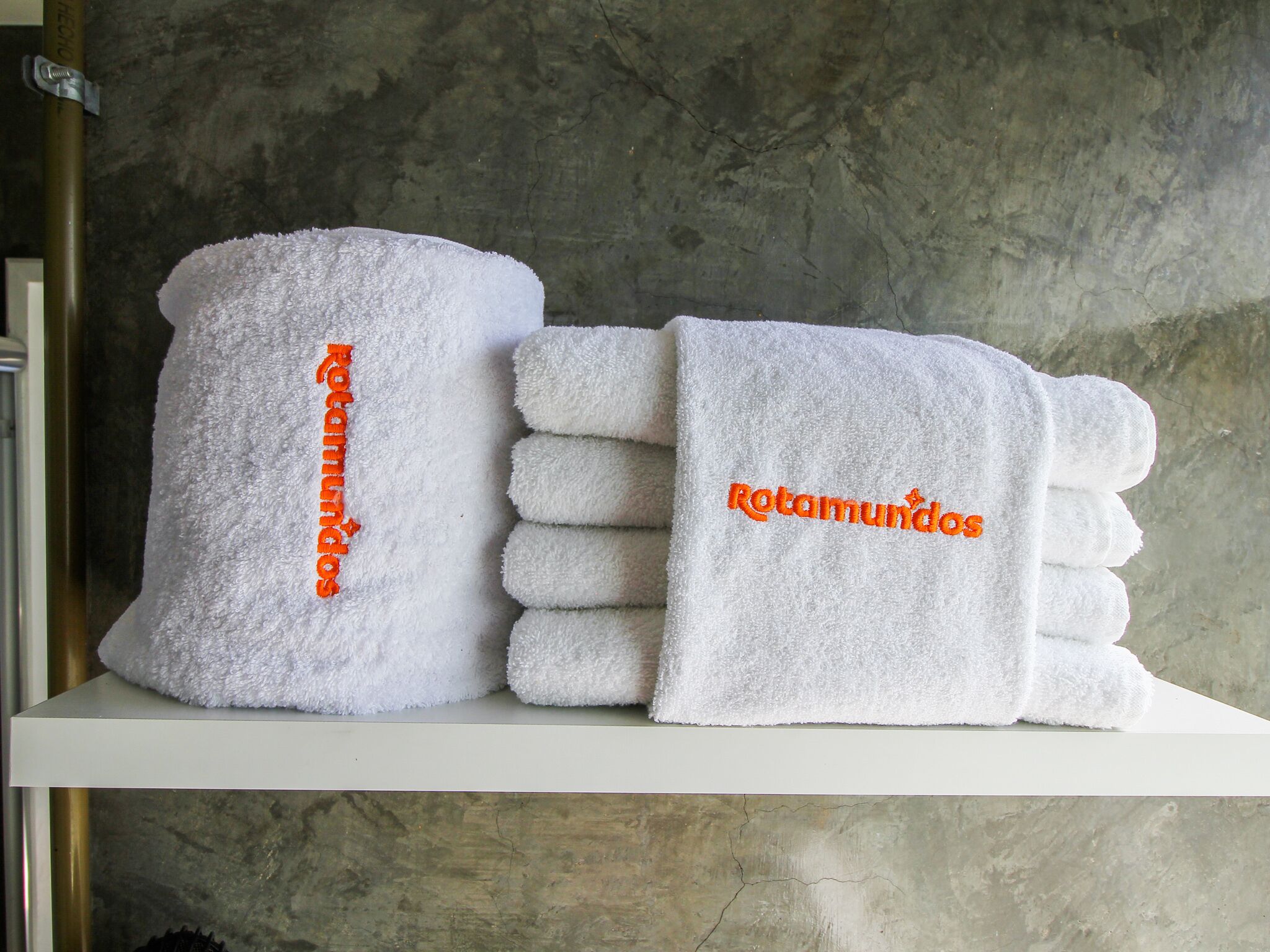 city quadruple room, 2 double beds | bathroom | shower, free toiletries, hair dryer, towels