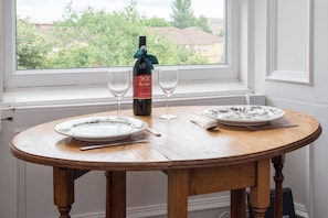 Apart Daire, Birden Çok Yatak, Sigara İçilmez | Odada yemek servisi