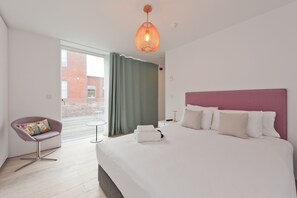 Apartment, 1 Bedroom | Free WiFi, bed sheets - Double Penthouse en suite - hiphipstay (Dublin)