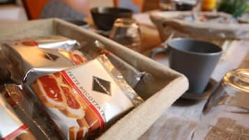 Colazione a base di specialità locali inclusa, servita tutte le mattine