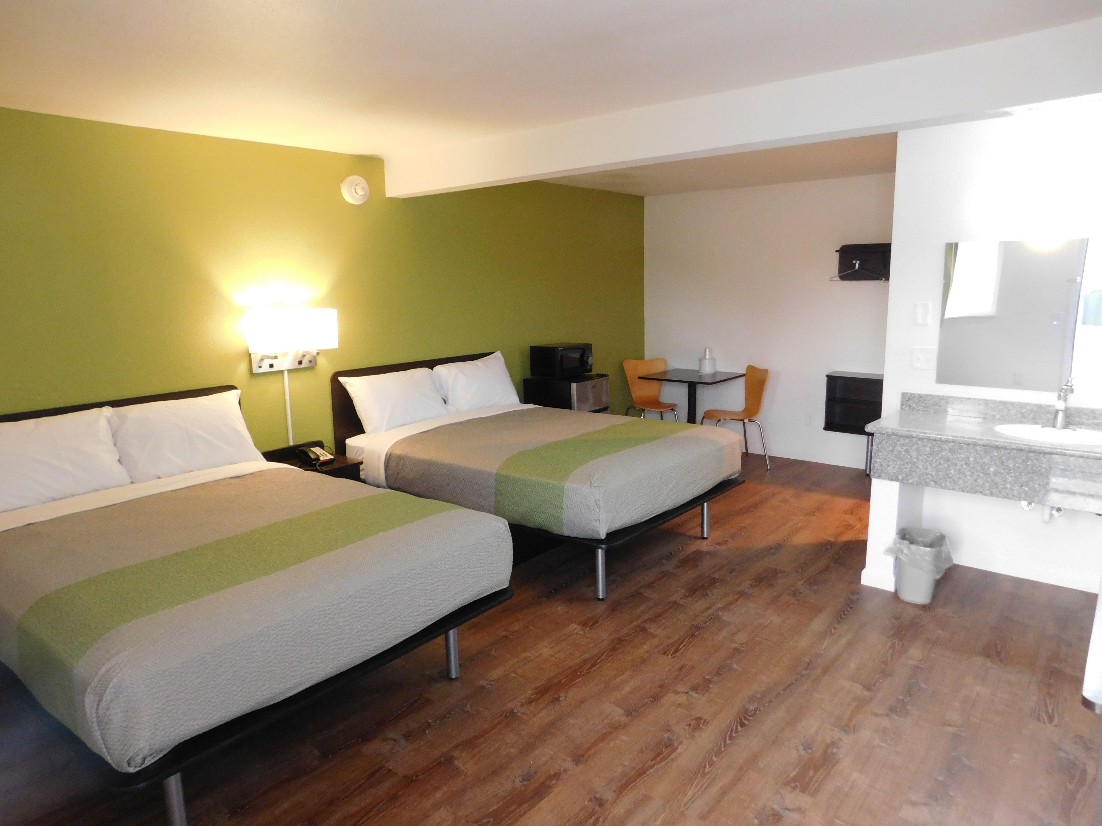 Desk, free WiFi, bed sheets