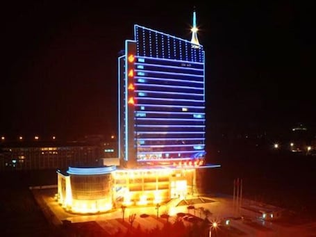 Exterior. Jinzun International Hotel