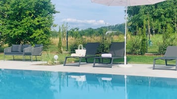 Seasonal outdoor pool