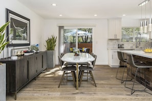 Villa exclusiva, varias camas, para no fumadores, vista a la montaña | Servicio a la habitación