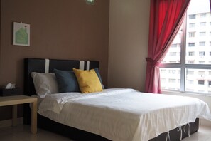 2 bedrooms, iron/ironing board, WiFi, bed sheets - Laman Midah by BookingHomeHotel (KUALA LUMPUR)