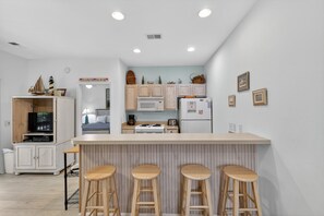 Fridge, microwave, oven, stovetop - Sea Trail Sunset Beach | Golf, Sun & Beach Bliss | RP 2905 (Sunset Beach)