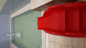 Shower, towels, soap, shampoo