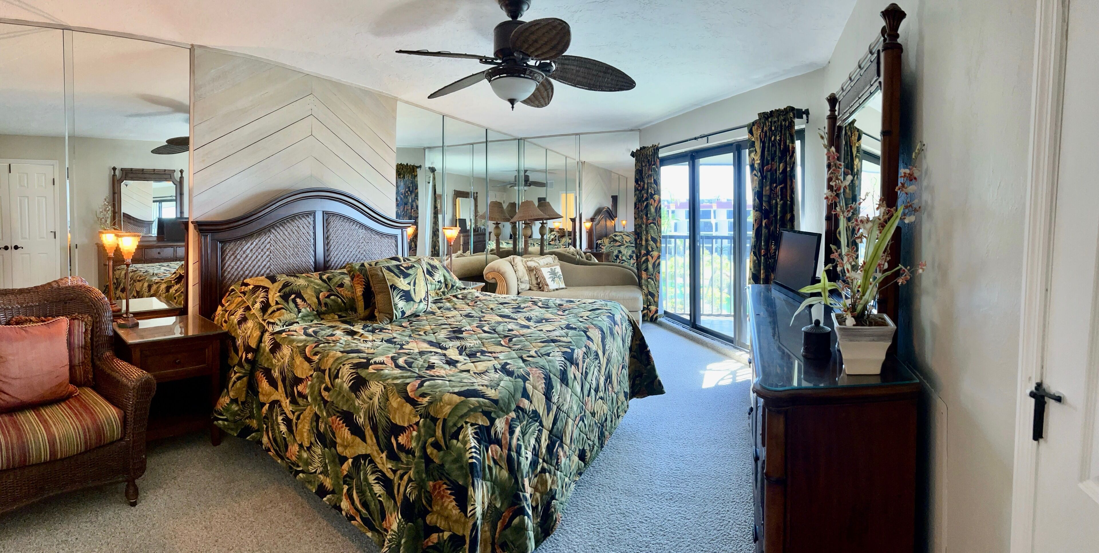 Stunning Gulf Views! Pointe Santo Penthouse w/Rooftop Sundeck