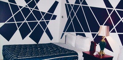 Hamilton Hotel