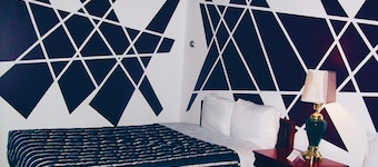 Hamilton Hotel