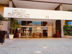 Fachada de la propiedad