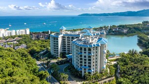 Unclassified image, 5 of 79, button - Holiday Inn and Suites Sanya Yalong Bay (Sanya)