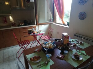 Desayuno diario por un coste adicional