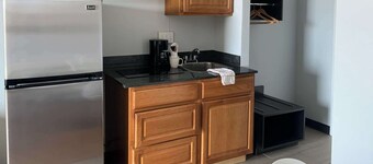 Studio 6 Lincoln, NE - Airport